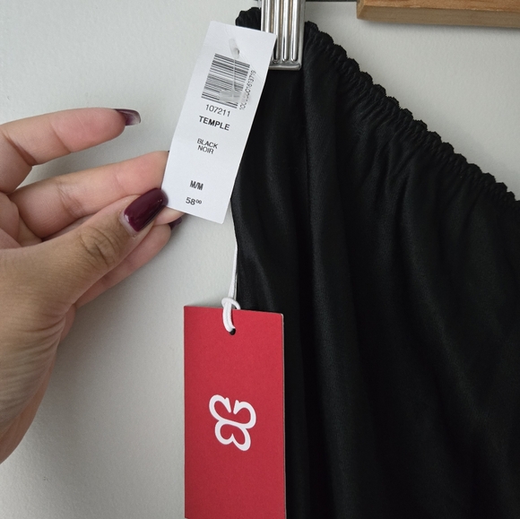 SOLDNWT Sunday Best Temple Skirt - Picture 2 of 4